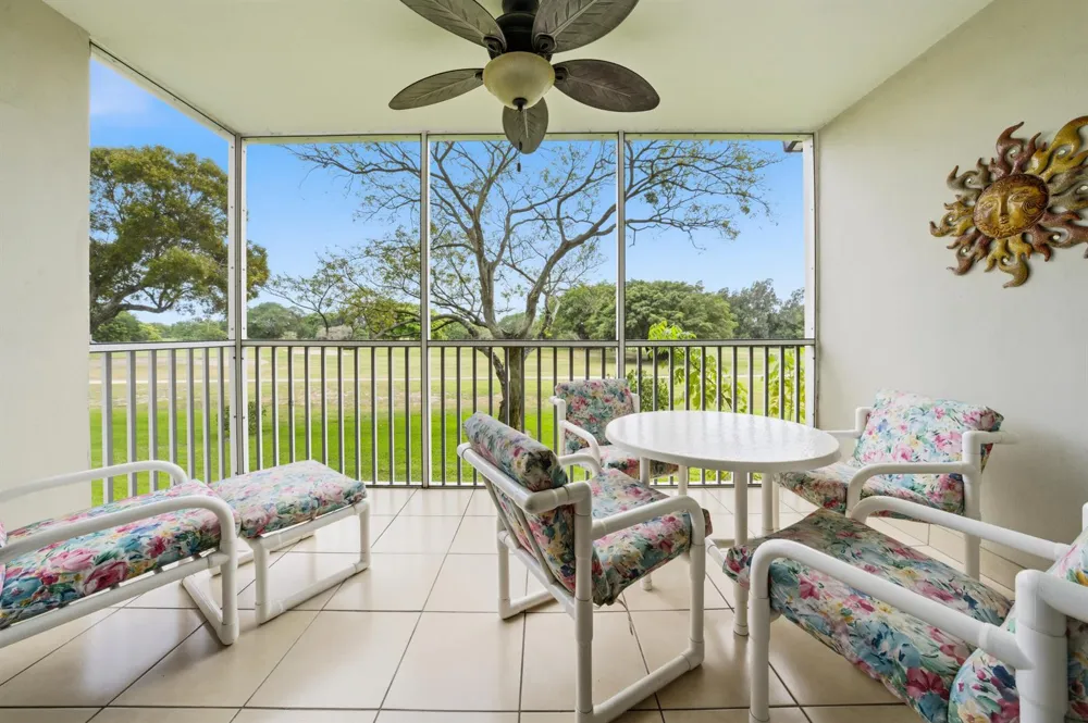 3100 Palm Aire Drive #208 Pompano Beach, FL 33069