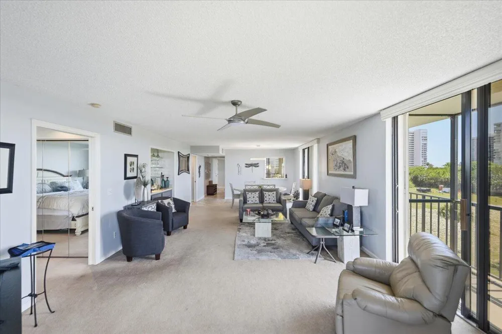 5059 Hwy A1a #401 Hutchinson Island, FL 34949