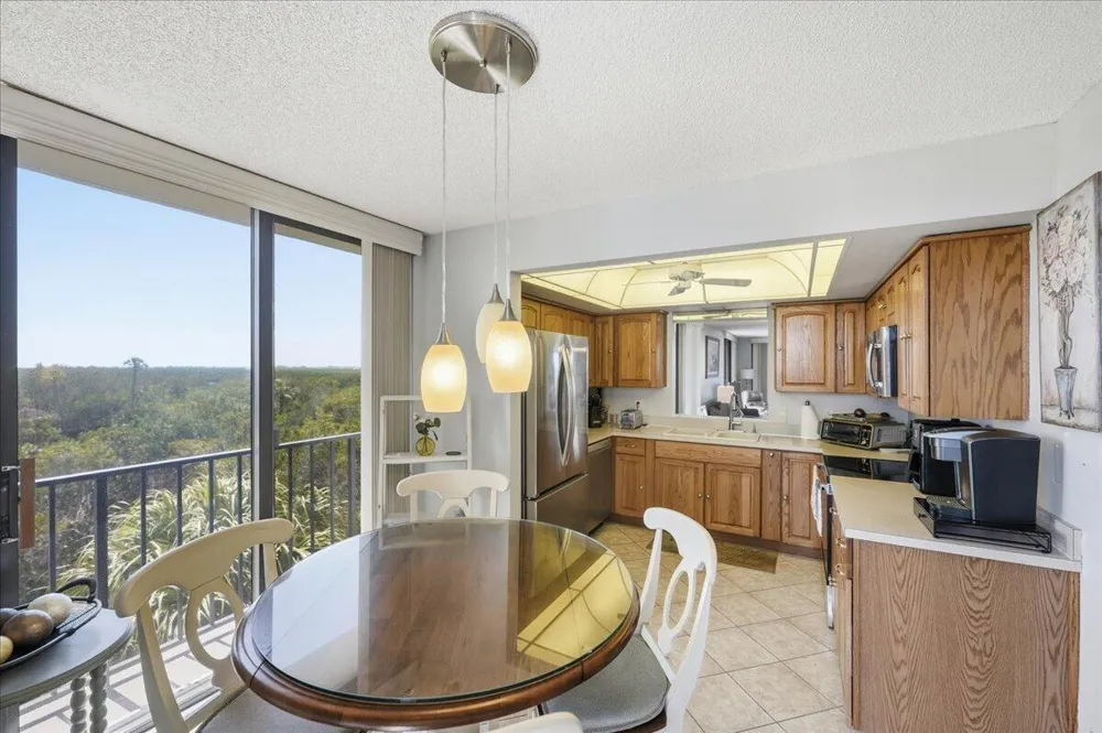 5059 Hwy A1a #401 Hutchinson Island, FL 34949