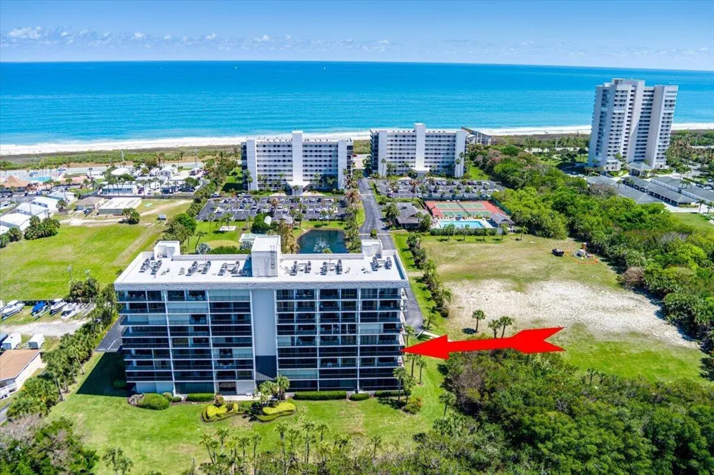 5059 Hwy A1a #401 Hutchinson Island, FL 34949