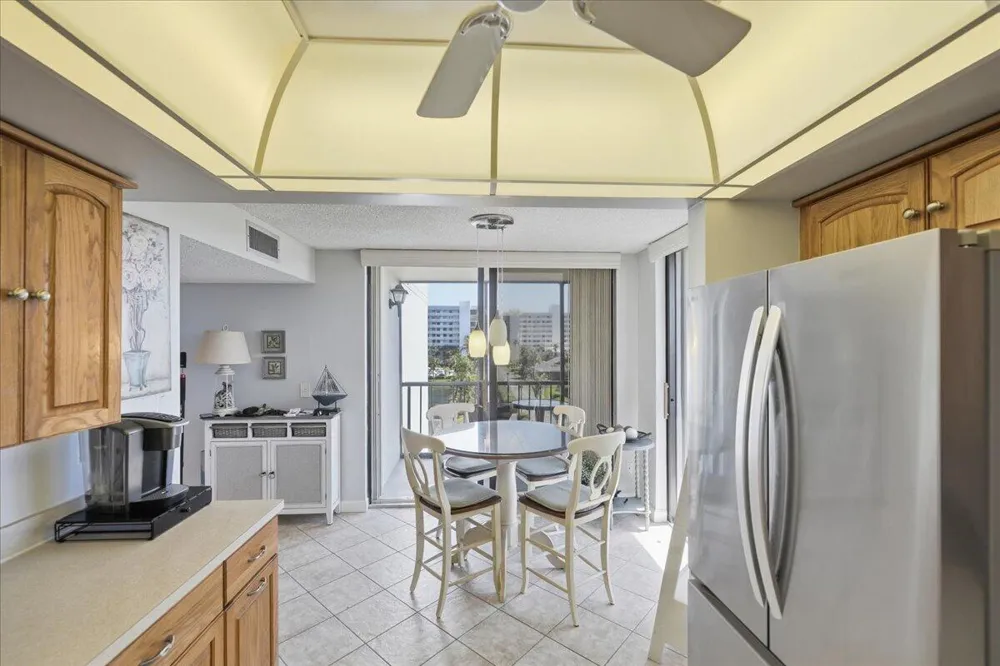 5059 Hwy A1a #401 Hutchinson Island, FL 34949