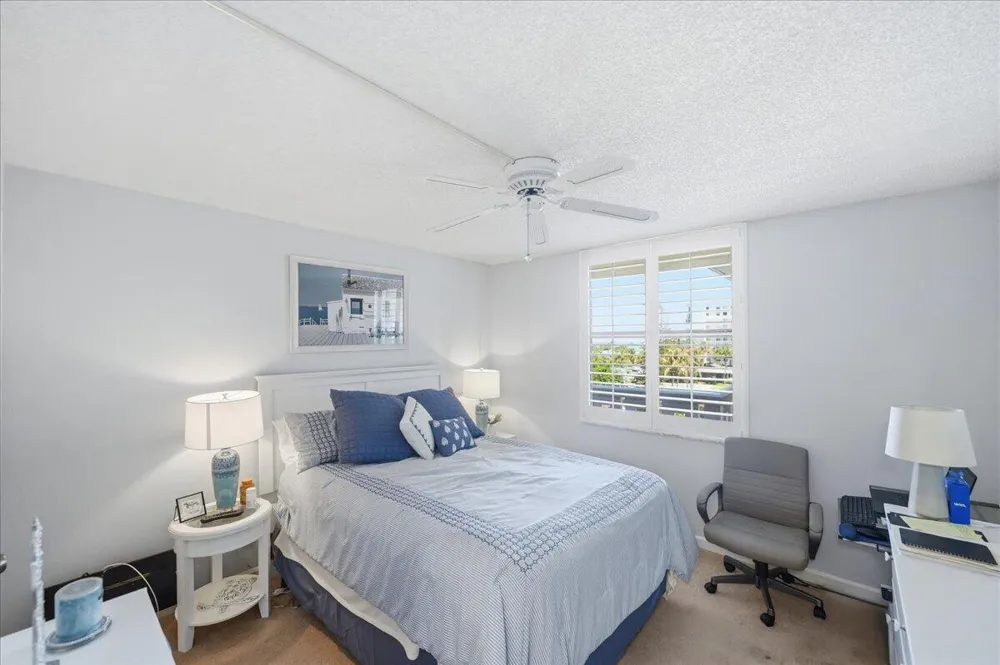 5059 Hwy A1a #401 Hutchinson Island, FL 34949