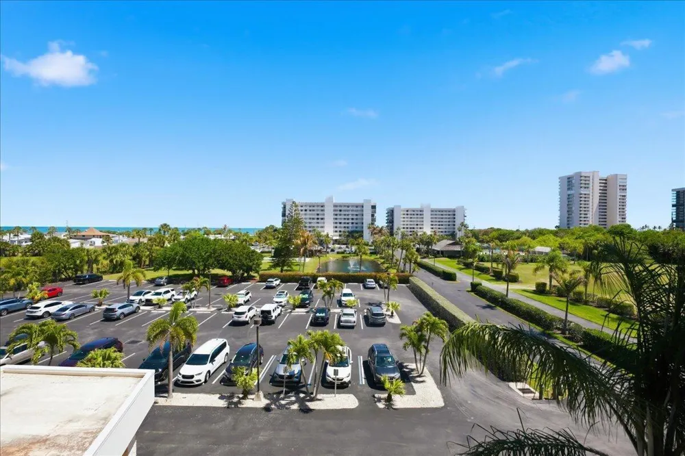5059 Hwy A1a #401 Hutchinson Island, FL 34949
