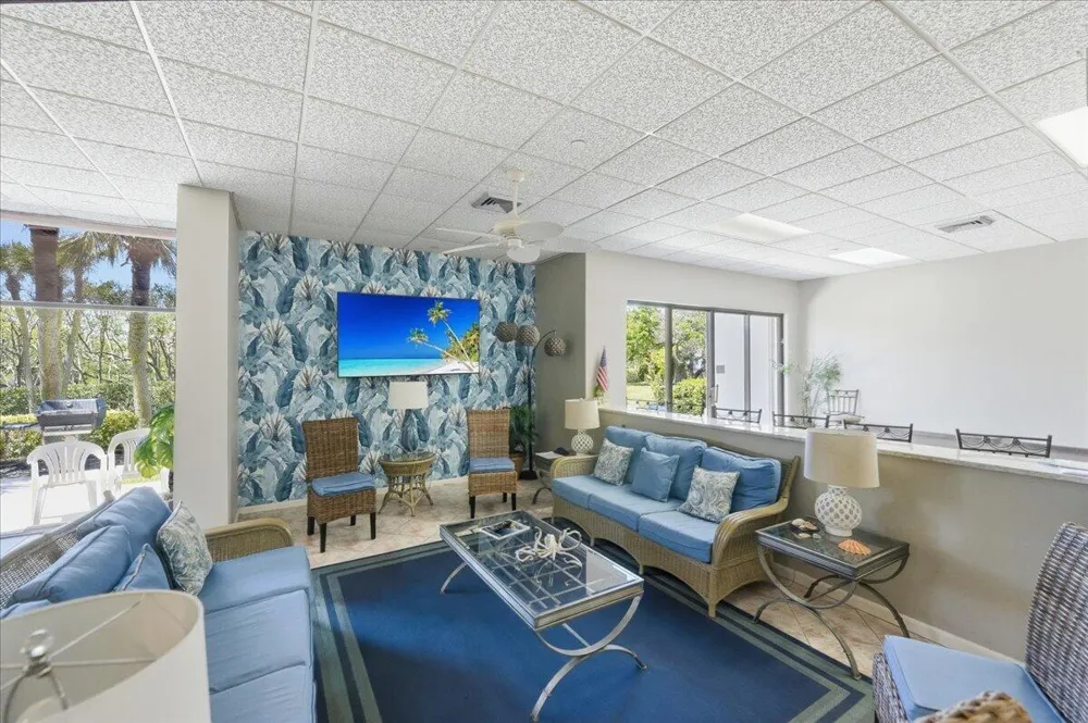5059 Hwy A1a #401 Hutchinson Island, FL 34949