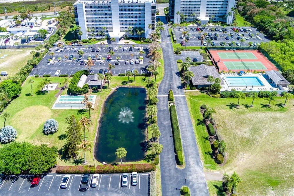 5059 Hwy A1a #401 Hutchinson Island, FL 34949