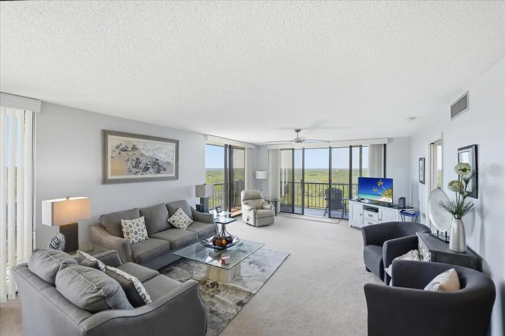 5059 Hwy A1a #401 Hutchinson Island, FL 34949