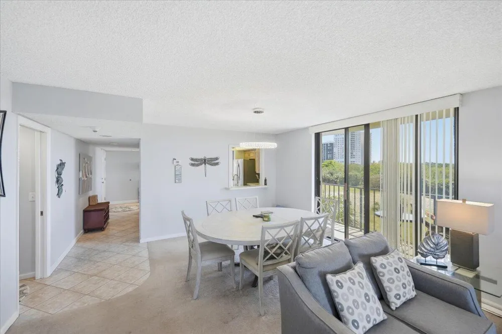 5059 Hwy A1a #401 Hutchinson Island, FL 34949