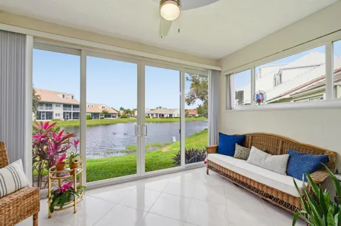 47 Lakeshore Drive