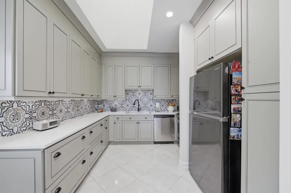 47 Lakeshore Drive Hypoluxo, FL 33462