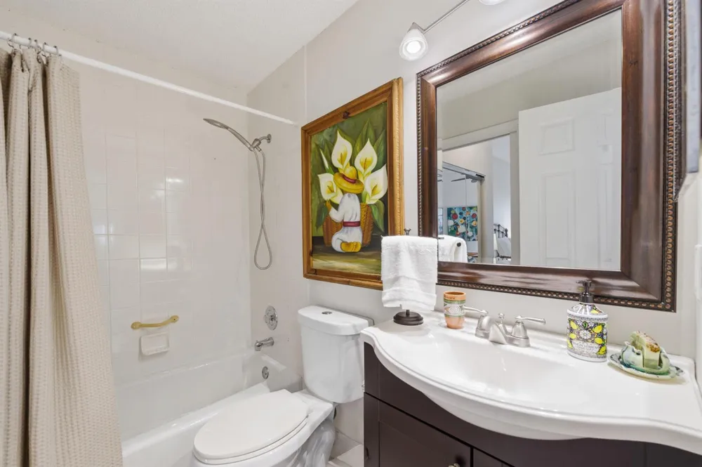 47 Lakeshore Drive Hypoluxo, FL 33462