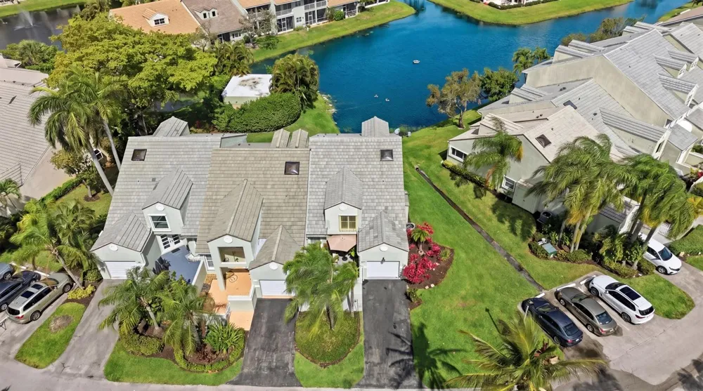 47 Lakeshore Drive Hypoluxo, FL 33462