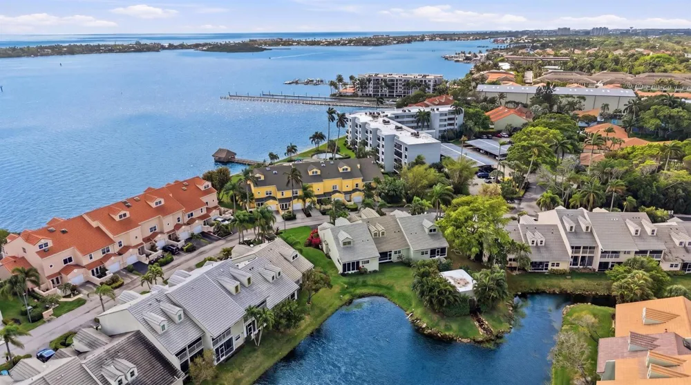 47 Lakeshore Drive Hypoluxo, FL 33462