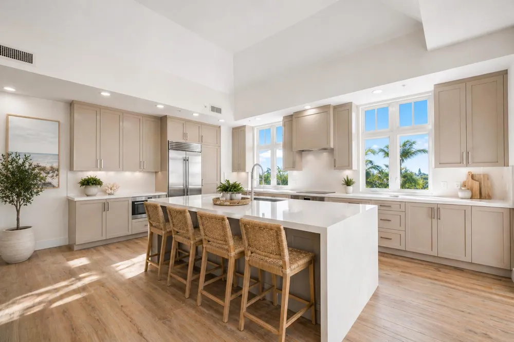 178 Lake Drive #4101 Palm Beach Shores, FL 33404