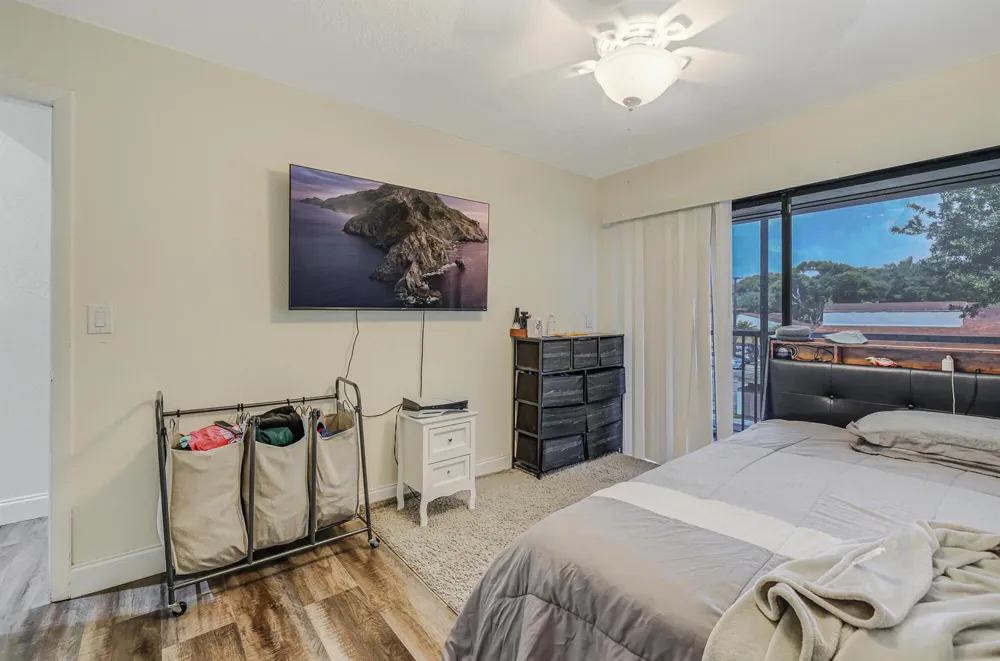 4003 W Woodscape Drive #2-k Miramar, FL 33023