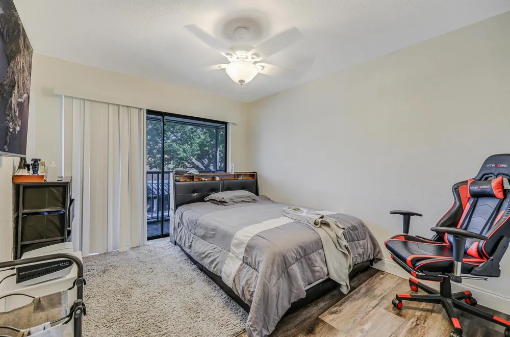 4003 W Woodscape Drive #2-k Miramar, FL 33023