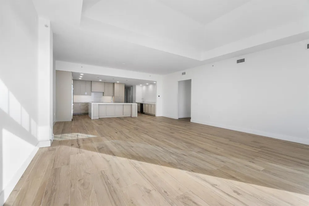 180 Lake Drive #2103 Palm Beach Shores, FL 33404