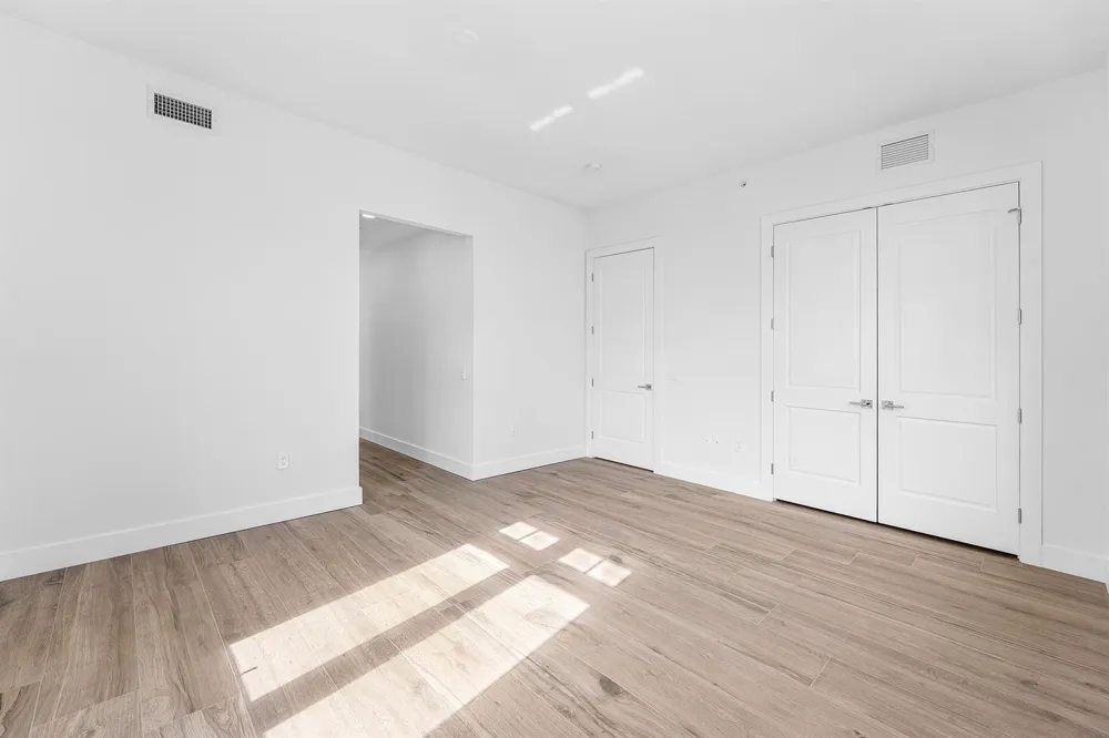 180 Lake Drive #2204 Palm Beach Shores, FL 33404