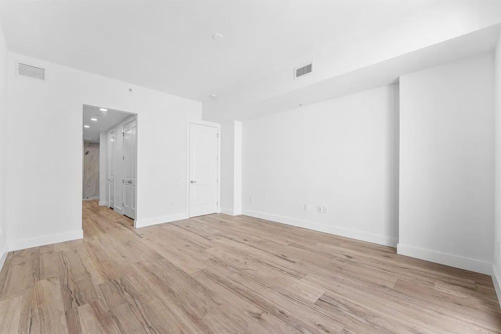 180 Lake Drive #2204 Palm Beach Shores, FL 33404