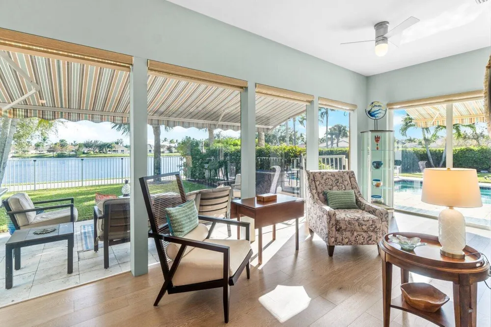 8222 Dominica Place Wellington, FL 33414