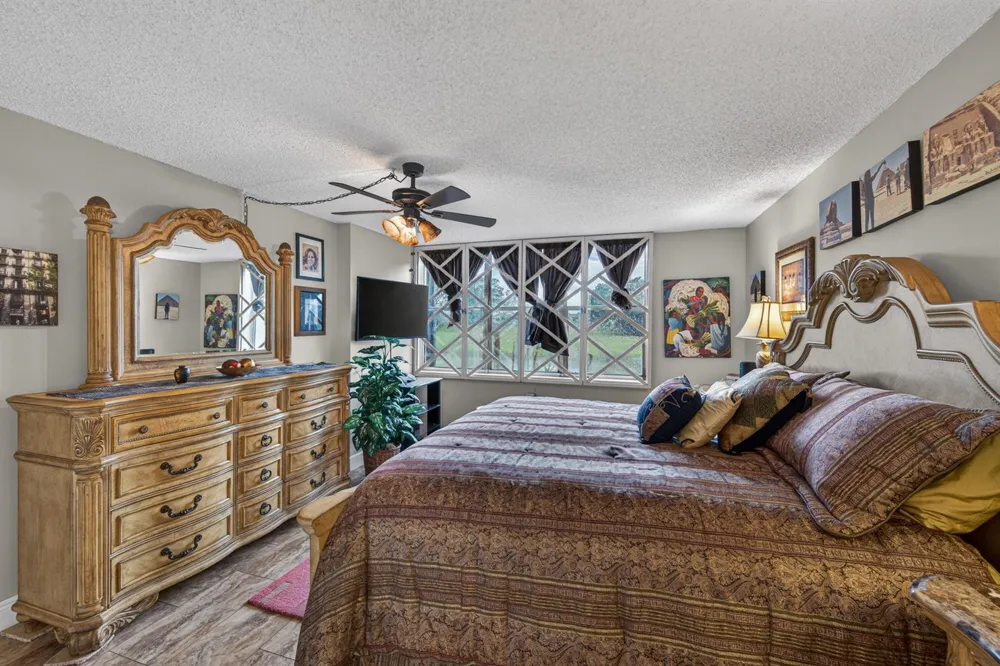 3671 Environ Boulevard #169 Lauderhill, FL 33319