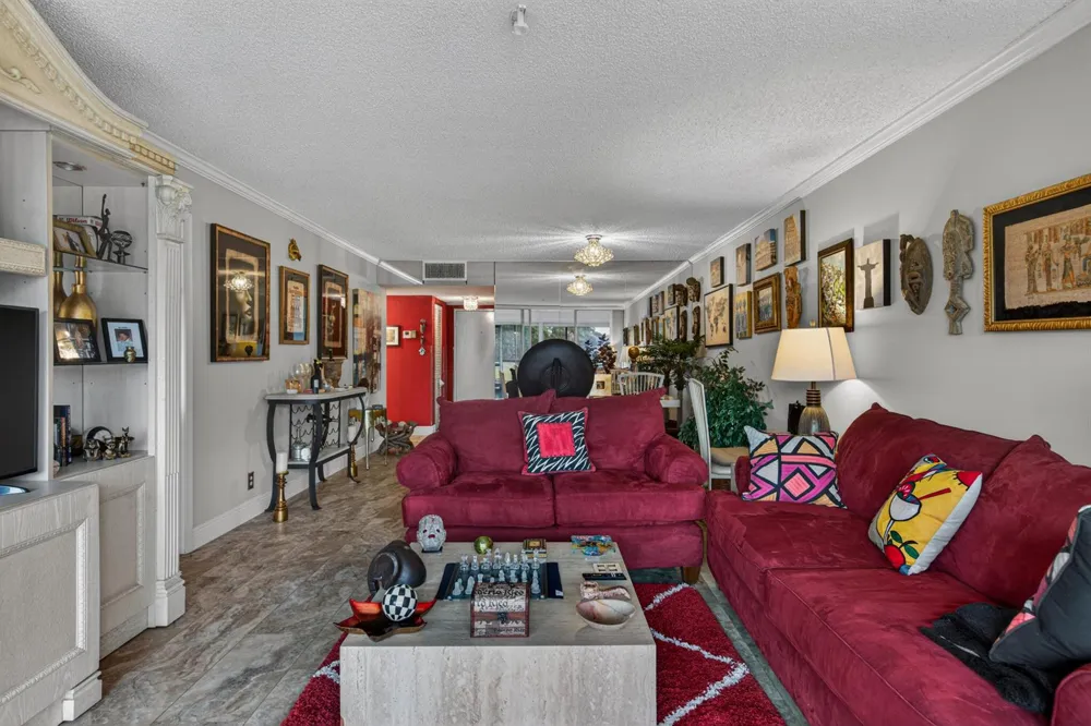 3671 Environ Boulevard #169 Lauderhill, FL 33319