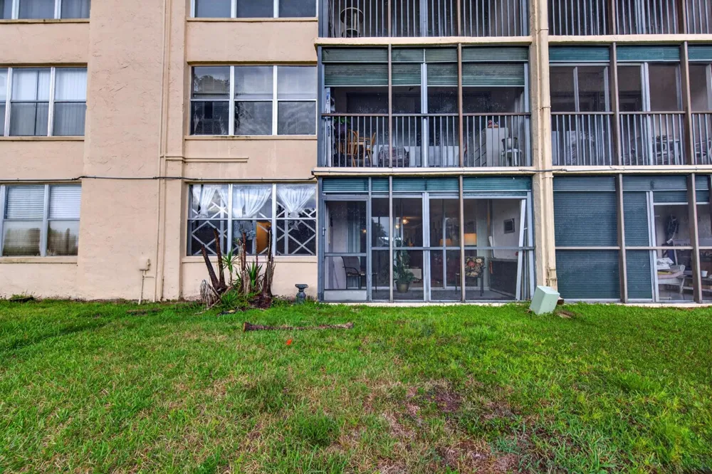 3671 Environ Boulevard #169 Lauderhill, FL 33319