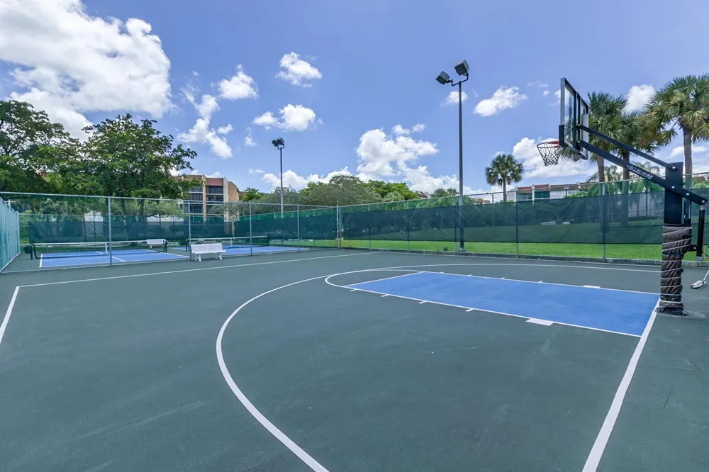 3671 Environ Boulevard #169 Lauderhill, FL 33319