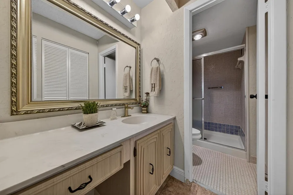3671 Environ Boulevard #169 Lauderhill, FL 33319