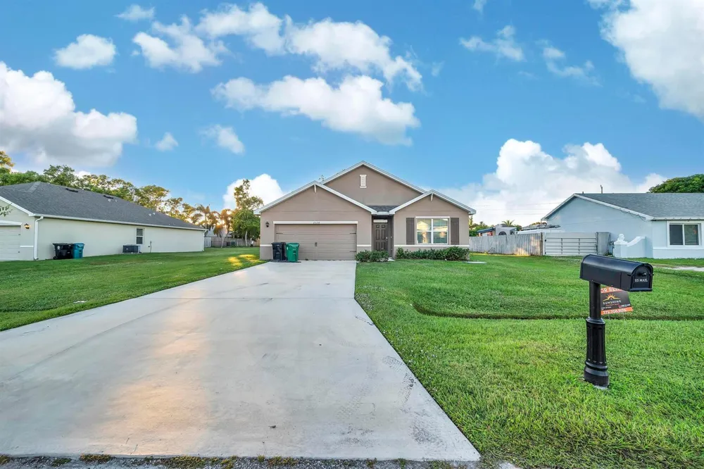 2538 SE Rock Springs Drive Port St. Lucie, FL 34952
