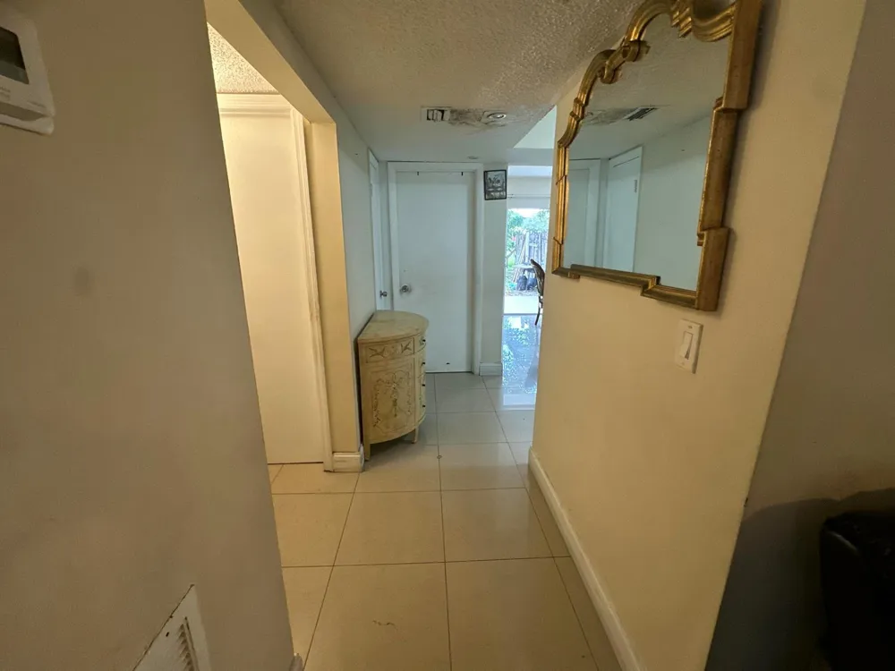 7424 NW 75th Street Tamarac, FL 33321