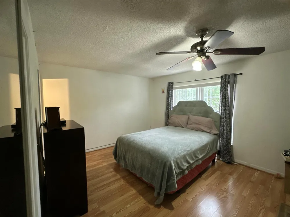 7424 NW 75th Street Tamarac, FL 33321