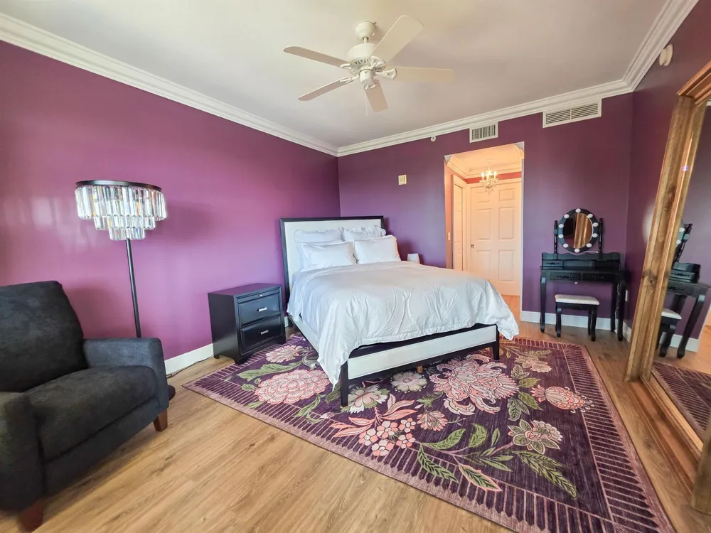 806 E Windward Way #323 Lantana, FL 33462