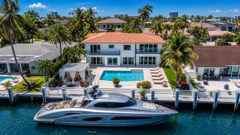3341 NE 170th Street North Miami Beach, FL 33160