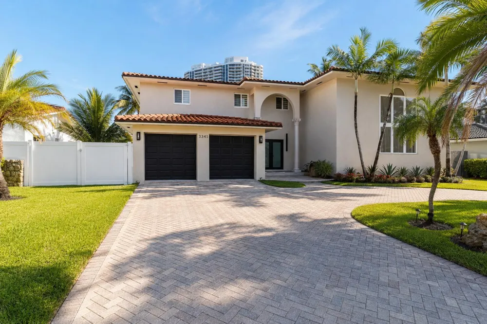 3341 NE 170th Street North Miami Beach, FL 33160