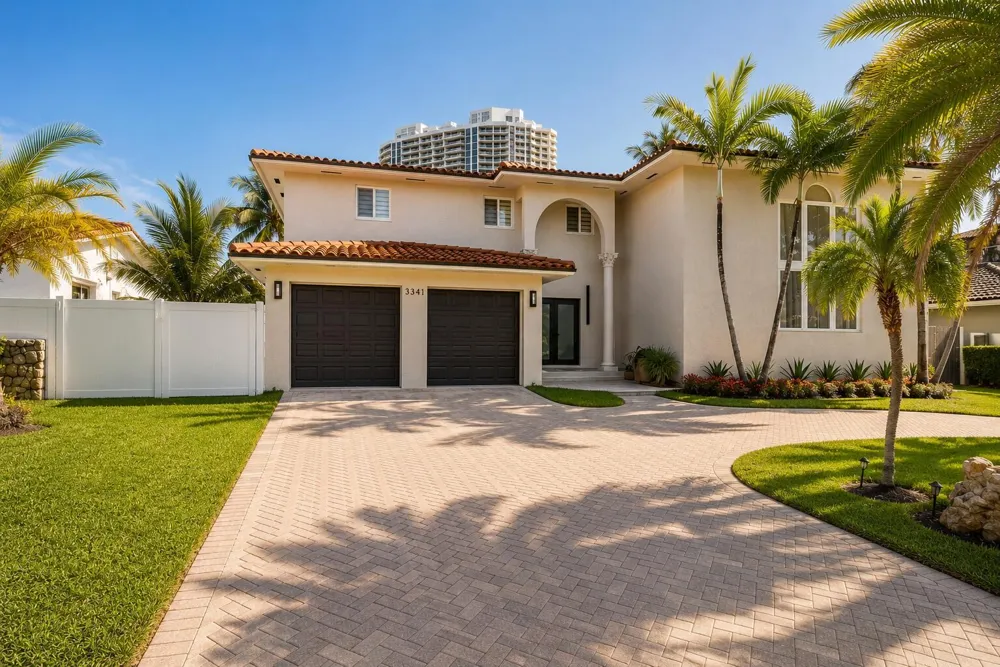 3341 NE 170th Street North Miami Beach, FL 33160