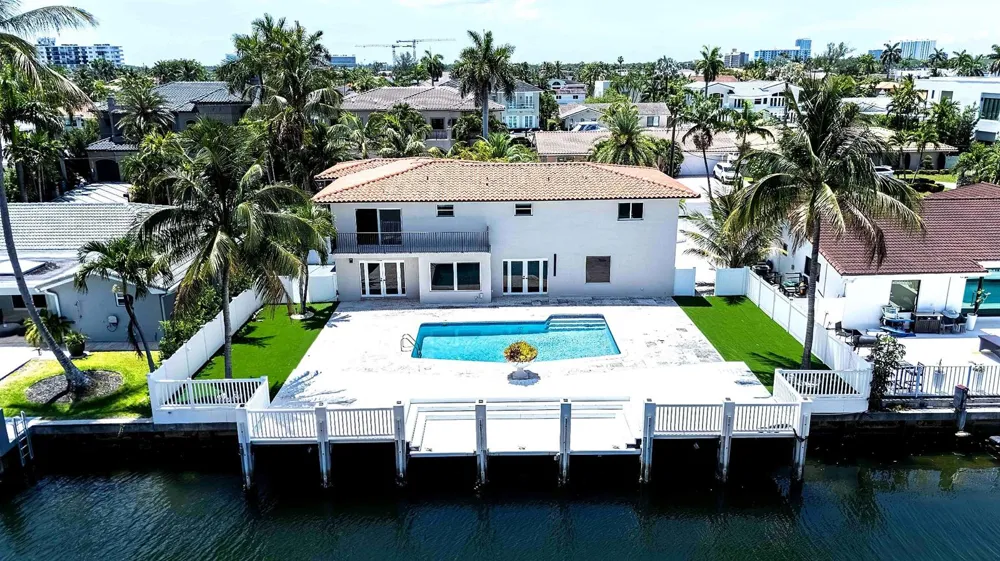 3341 NE 170th Street North Miami Beach, FL 33160