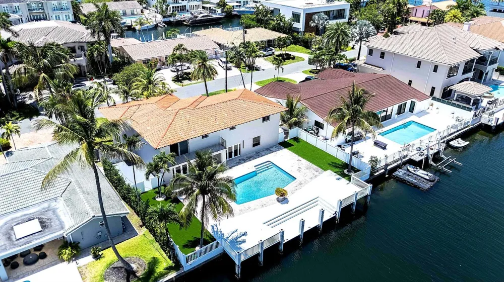 3341 NE 170th Street North Miami Beach, FL 33160