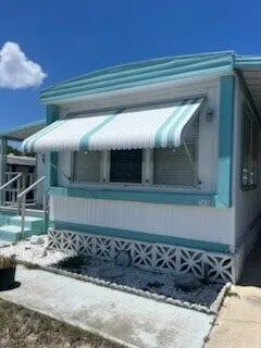 2430 SE Penny Lane Stuart, FL 34994