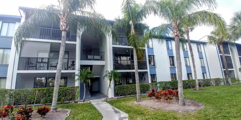1009 Green Pine Boulevard #D3 West Palm Beach, FL 33409