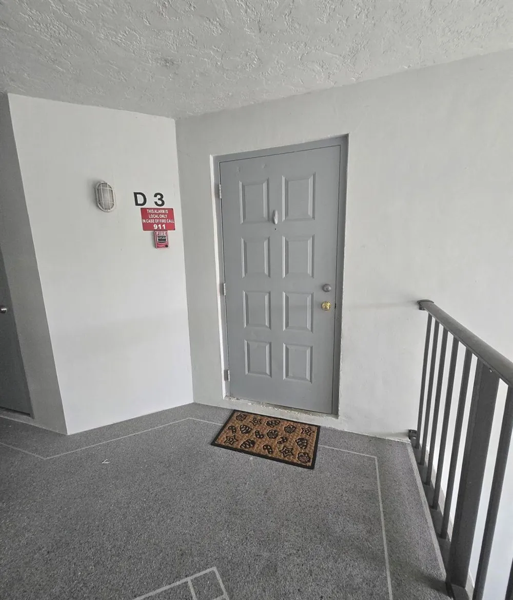 1009 Green Pine Boulevard #D3 West Palm Beach, FL 33409