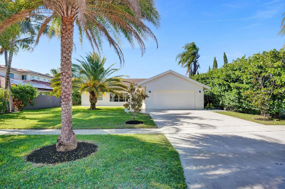 271 Oregon Lane Boca Raton, FL 33487