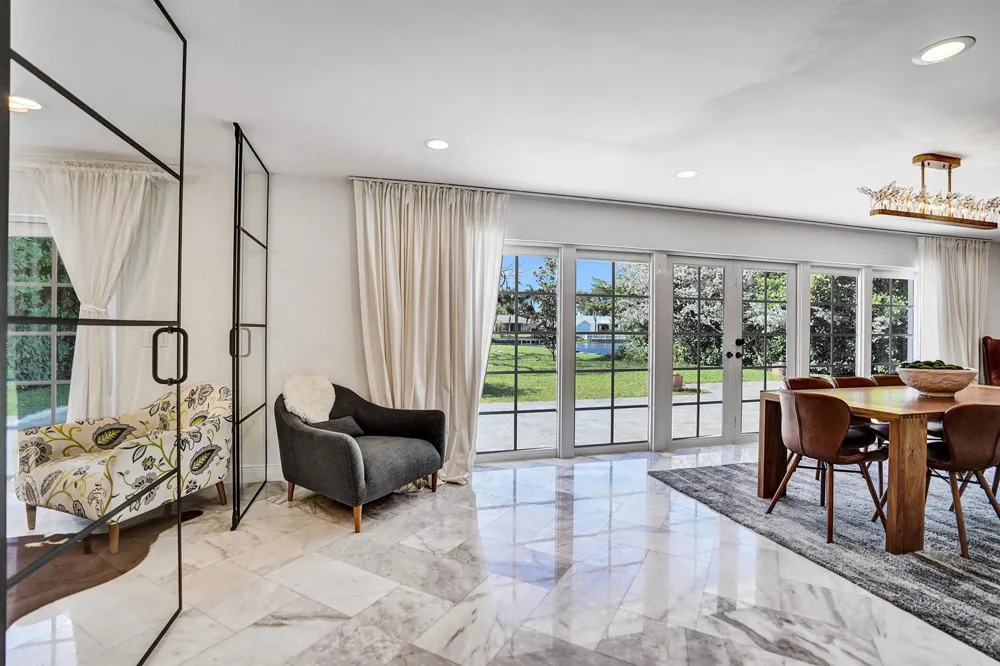 271 Oregon Lane Boca Raton, FL 33487