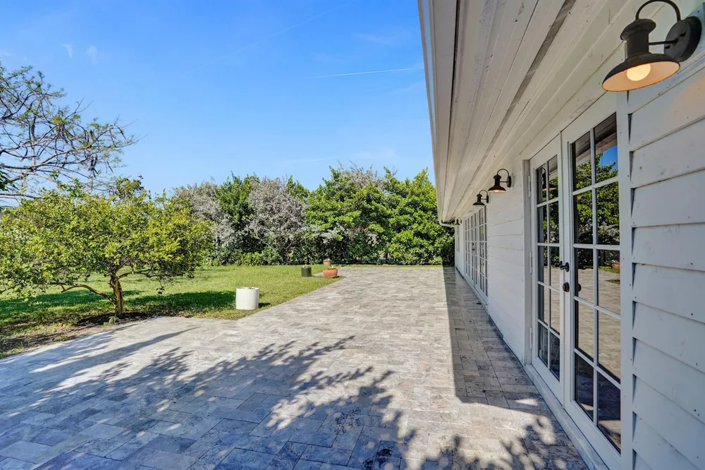 271 Oregon Lane Boca Raton, FL 33487