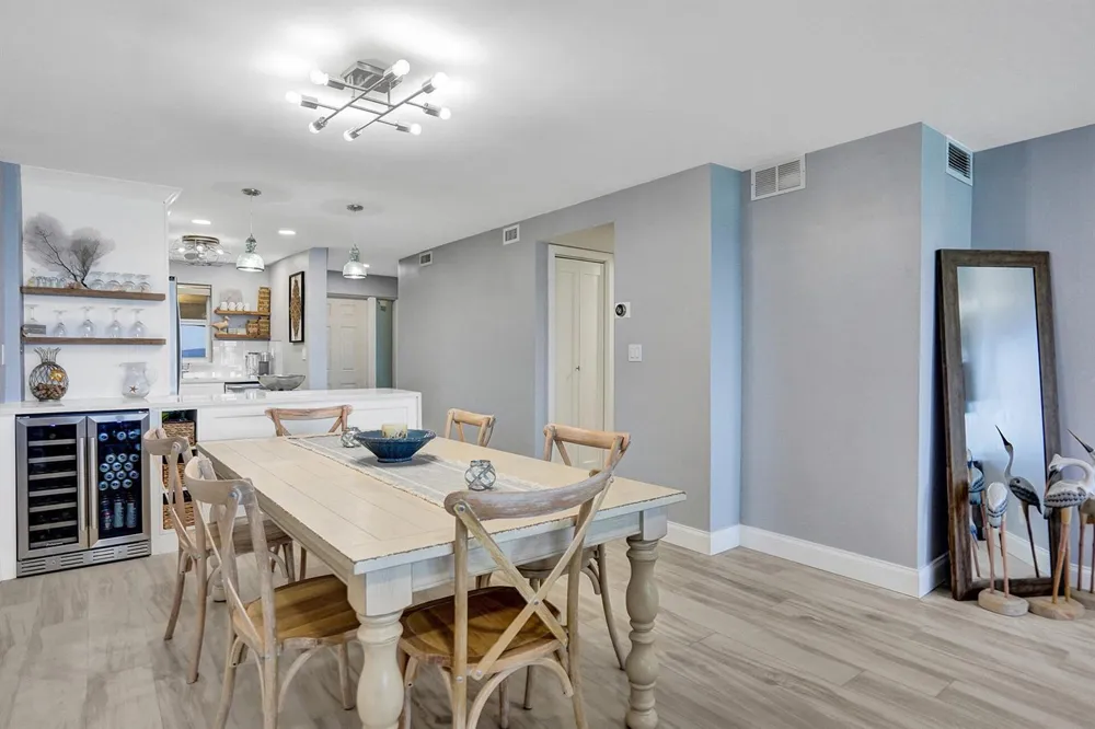 1169 Hillsboro #203 Hillsboro Beach, FL 33062