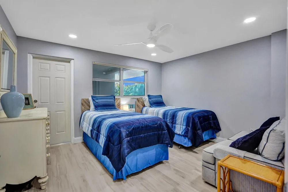 1169 Hillsboro #203 Hillsboro Beach, FL 33062