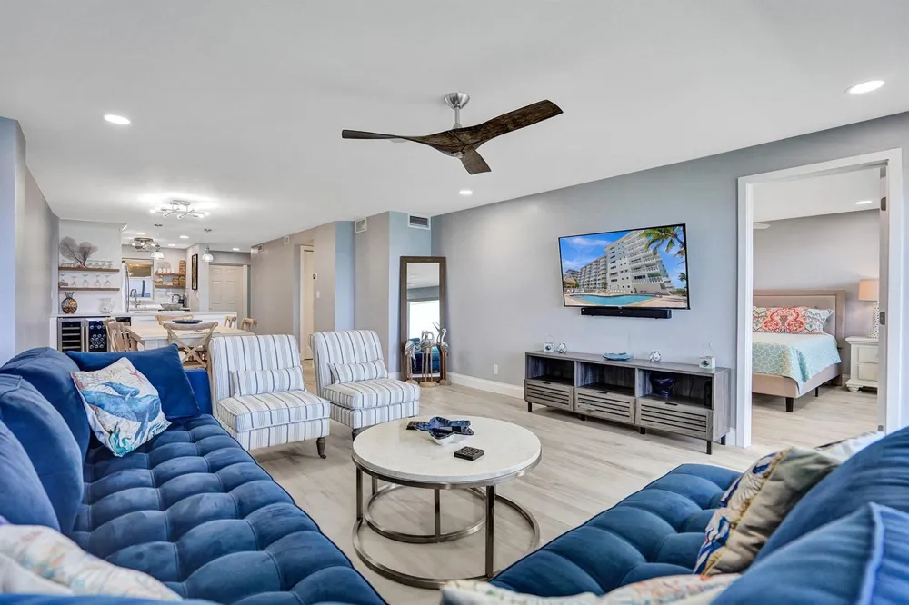 1169 Hillsboro #203 Hillsboro Beach, FL 33062