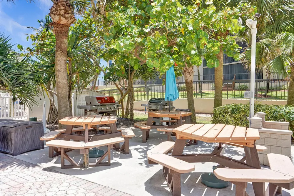 1169 Hillsboro #203 Hillsboro Beach, FL 33062