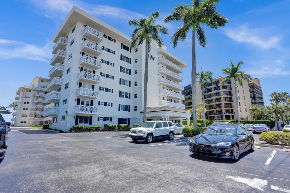 1169 Hillsboro #203 Hillsboro Beach, FL 33062