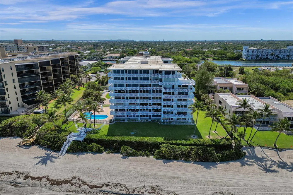 1169 Hillsboro #203 Hillsboro Beach, FL 33062