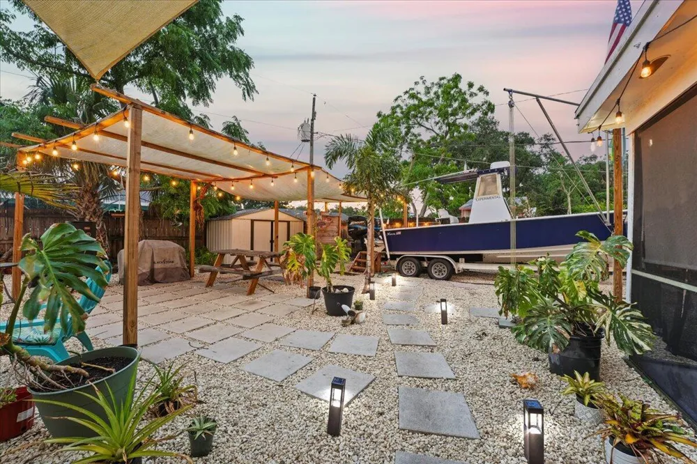 2350 FALLON BOULEVARD NE Palm Bay, FL 32907